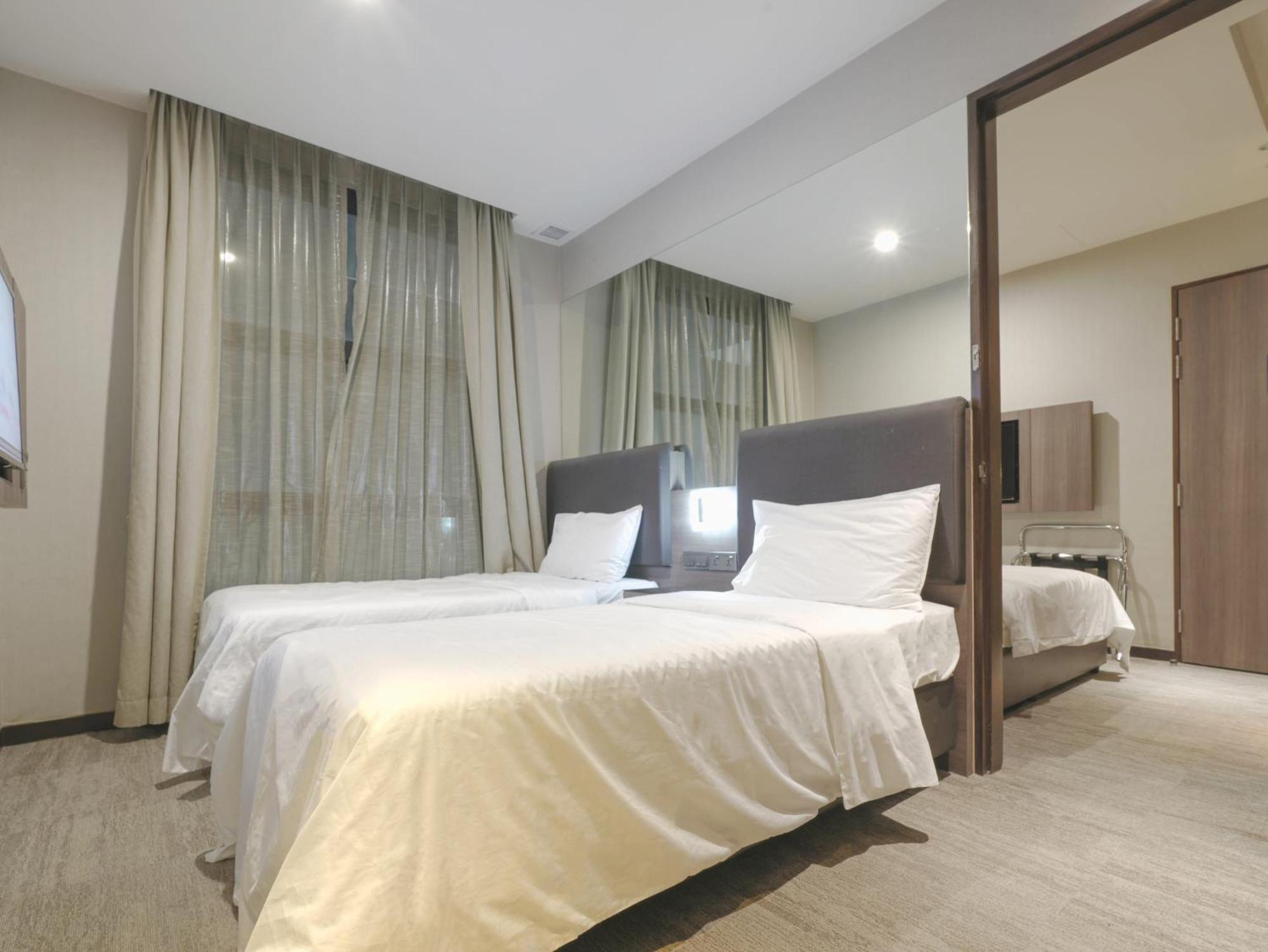 Amrise Hotel Kitchener Singapura Exterior foto